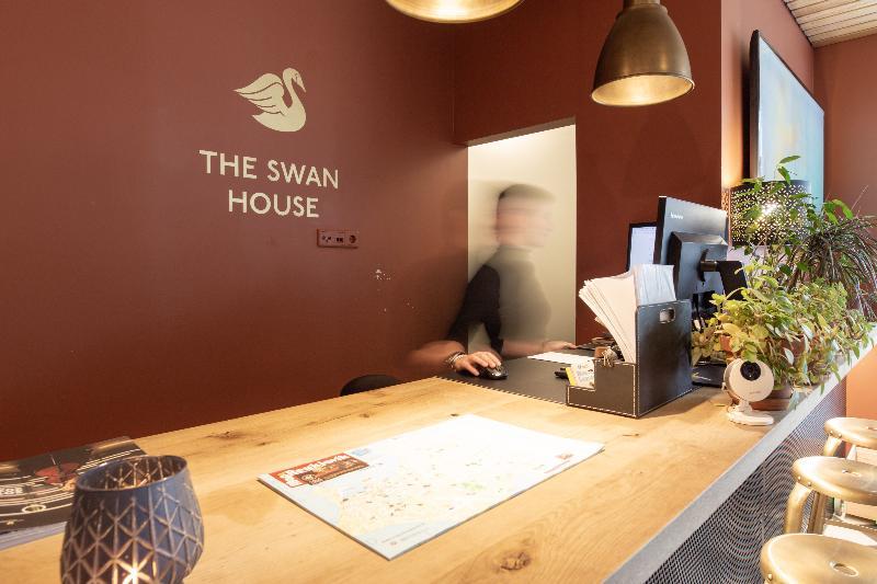The Swan House Hotel By Ylma Reykjavik Exterior photo